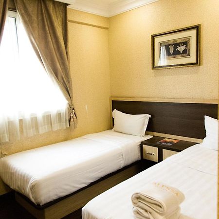 Hotel Valenza Kuala Lumpur Extérieur photo