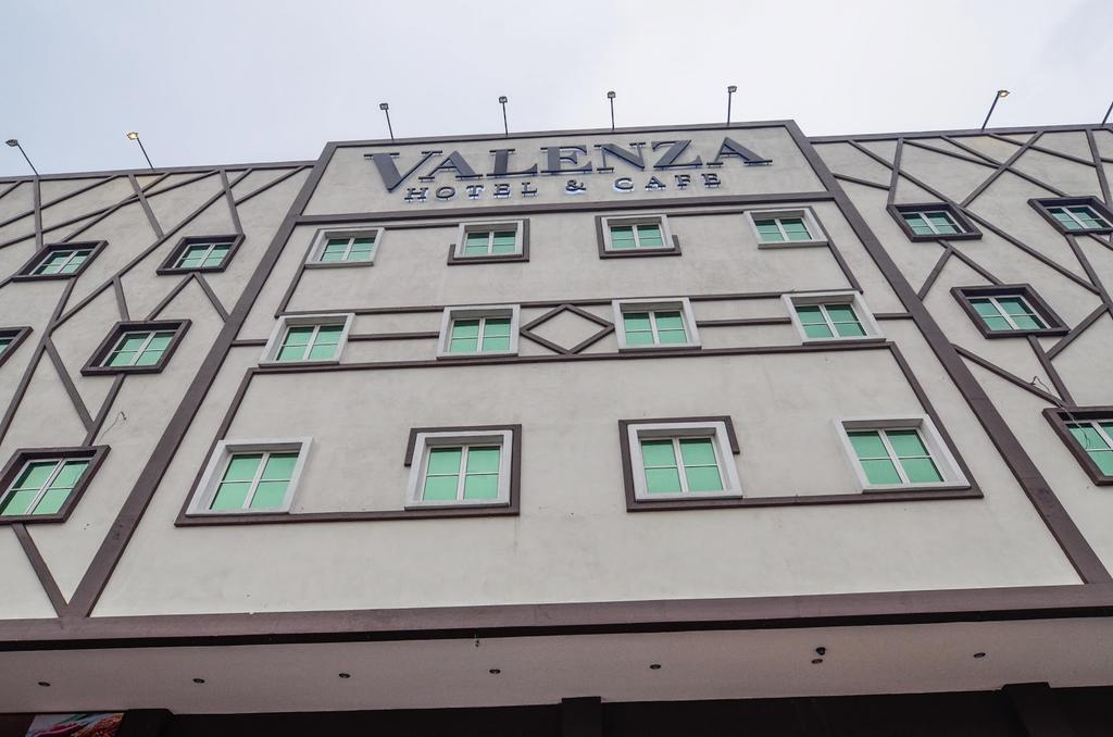 Hotel Valenza Kuala Lumpur Extérieur photo