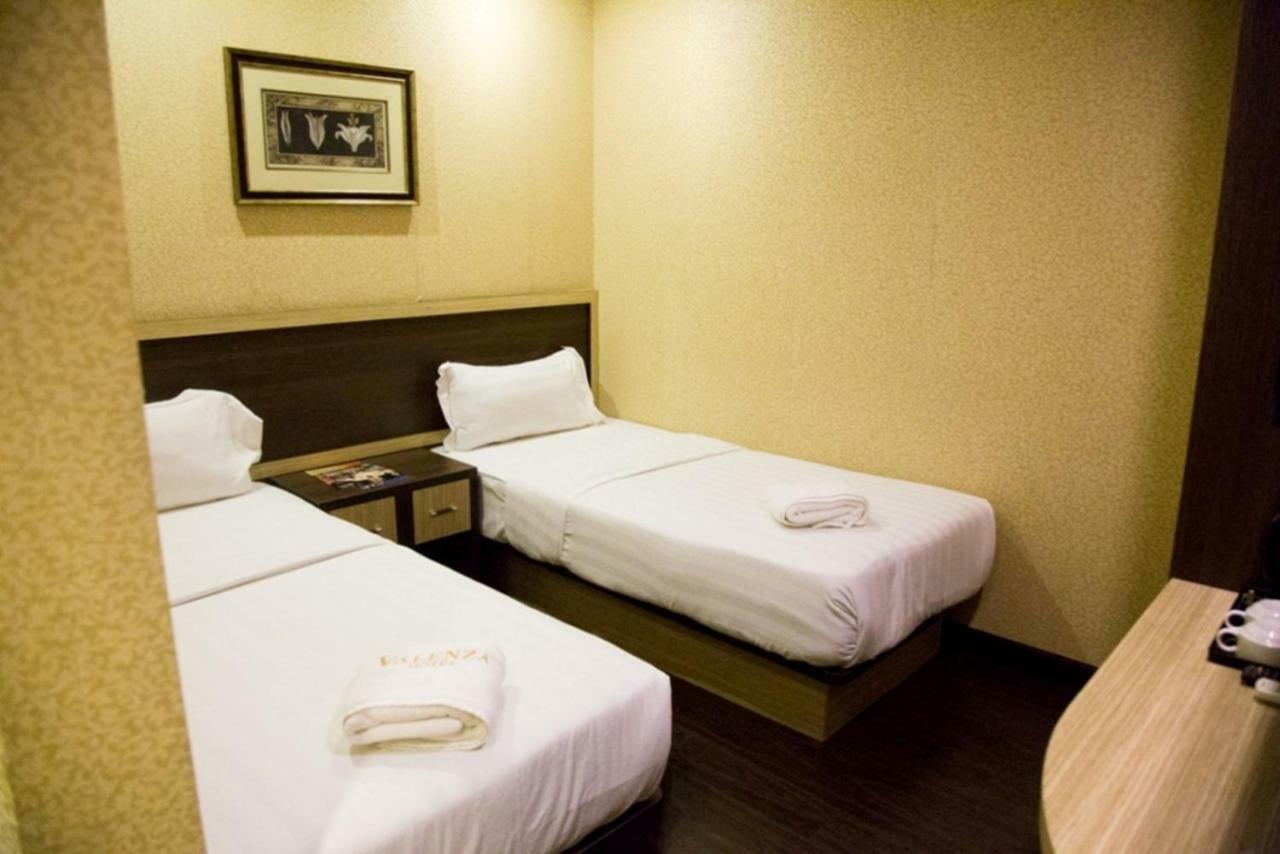 Hotel Valenza Kuala Lumpur Extérieur photo